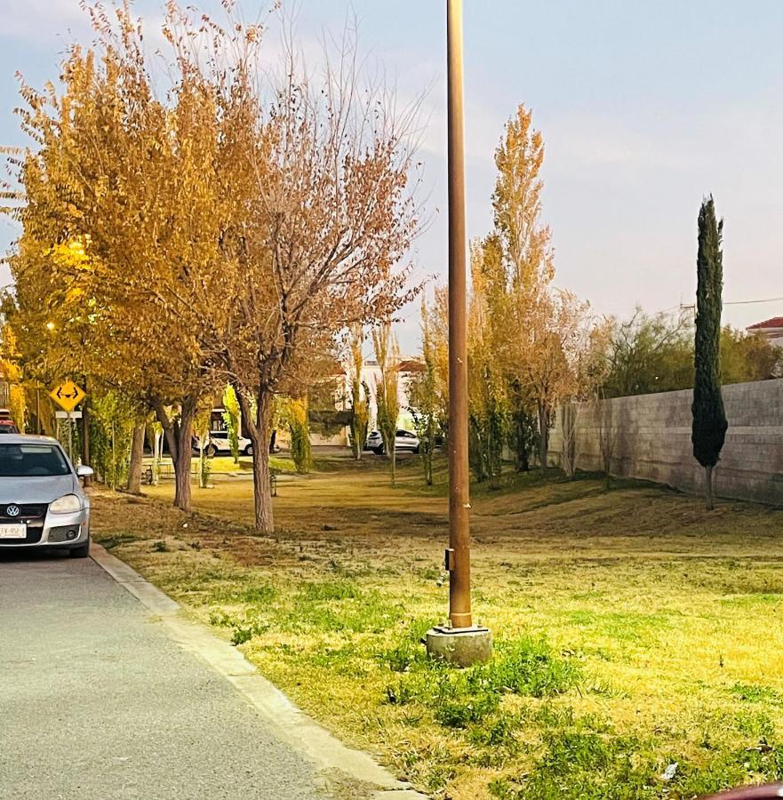 Casa Castano Cd Jrz Villa Ciudad Juarez Bagian luar foto