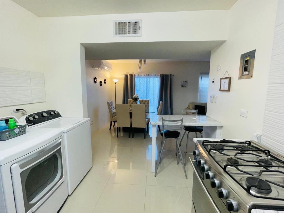 Casa Castano Cd Jrz Villa Ciudad Juarez Bagian luar foto